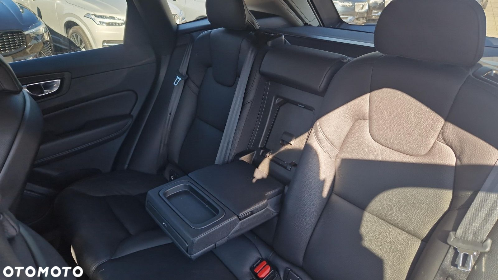 Volvo XC 60 - 16