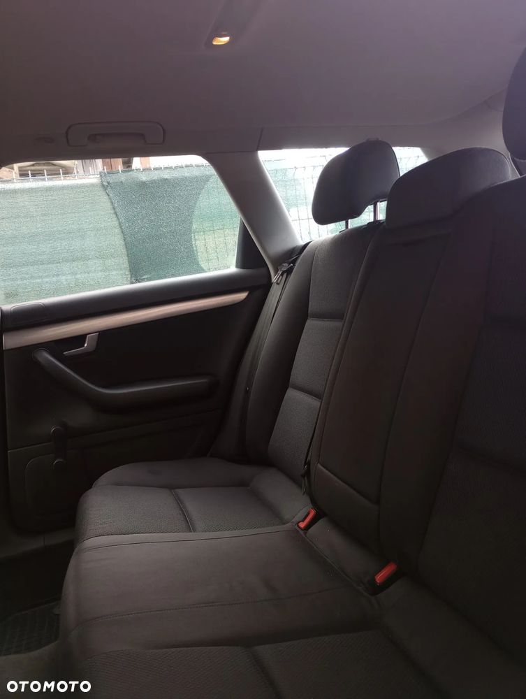 Audi A4 Avant 2 - 4