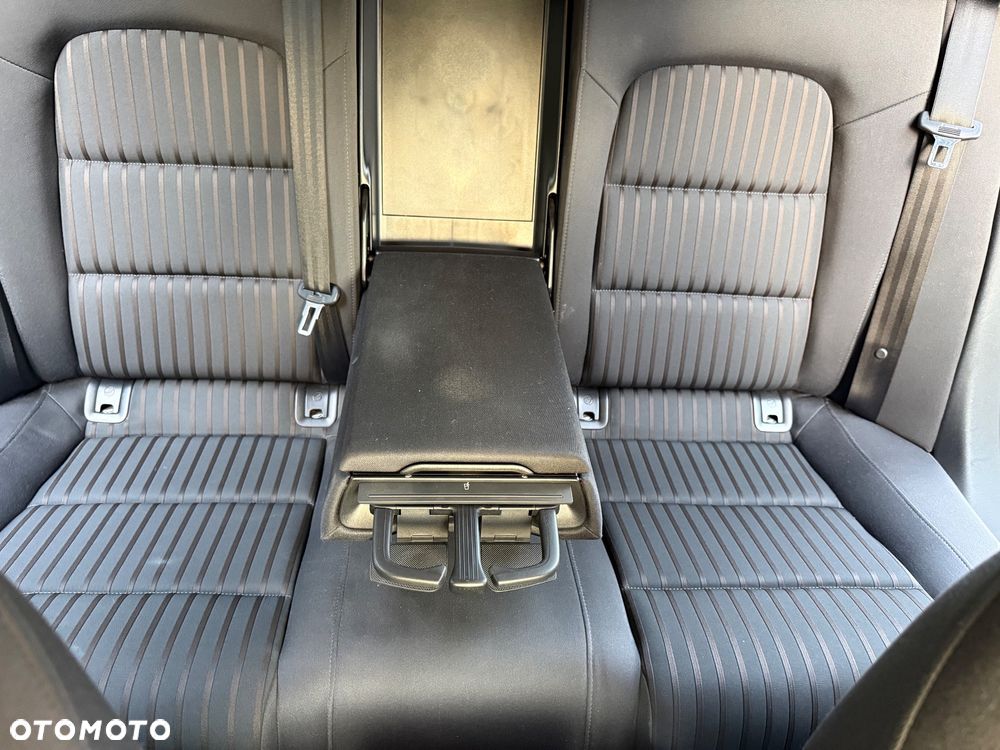Audi A4 Avant 2.0 TDI DPF multitronic Attraction - 16