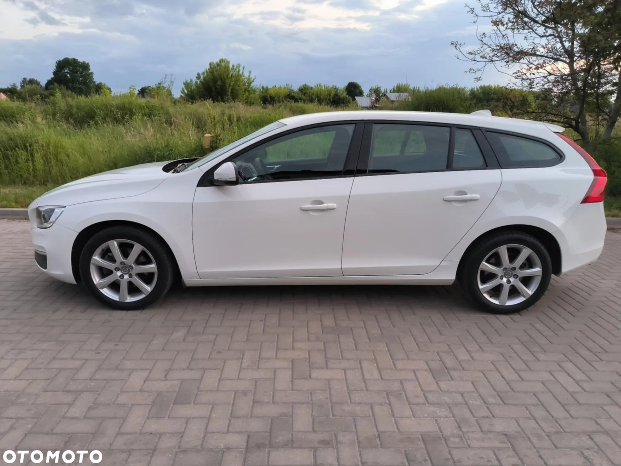 Volvo V60 D2 Drive-E Kinetic - 7