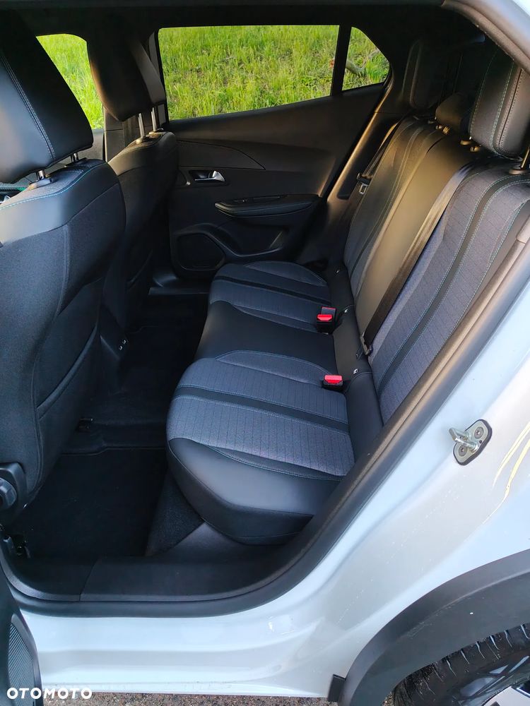 Peugeot 2008 PureTech 130 Allure Pack - 20