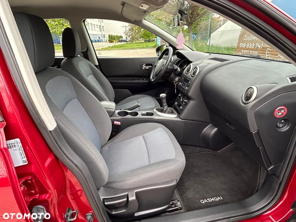 Nissan Qashqai 1.6 visia - 24