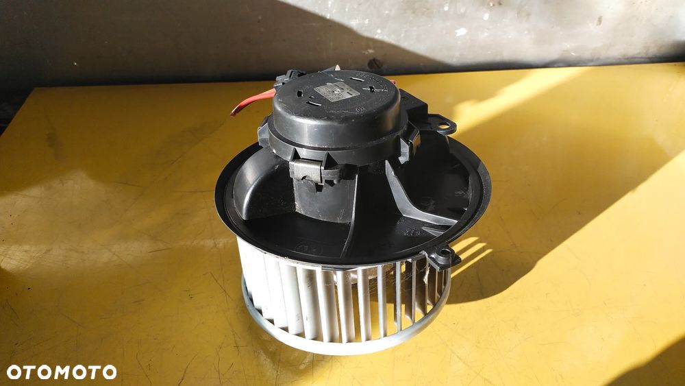 DMUCHAWA NAWIEWU RENAULT LAGUNA II 52491976 - 2