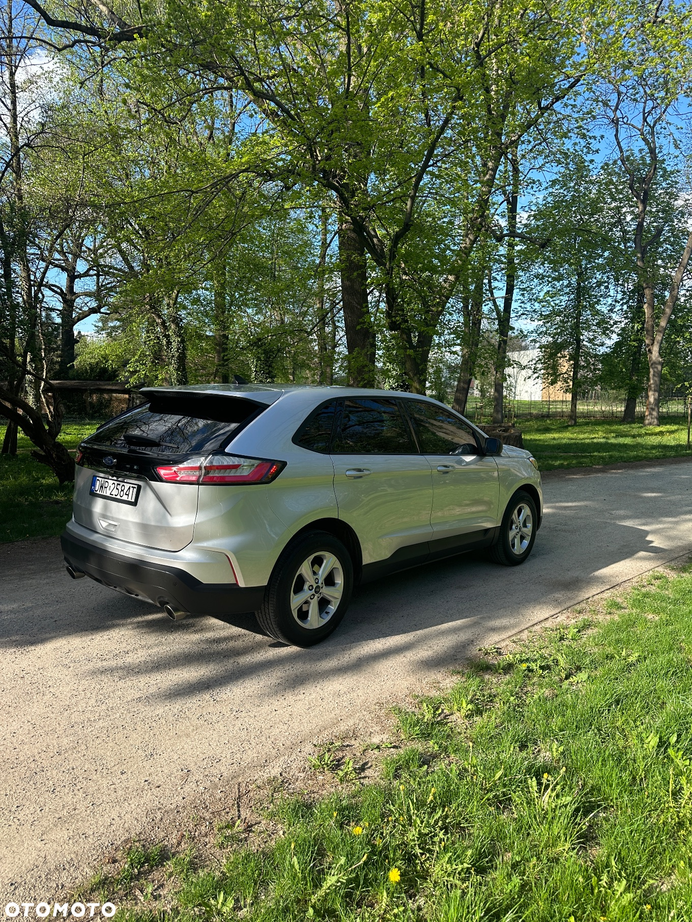 Ford Edge - 8