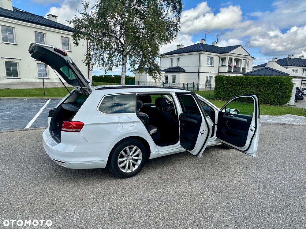 Volkswagen Passat 2.0 TDI (BlueMotion Technology) DSG Comfortline - 8