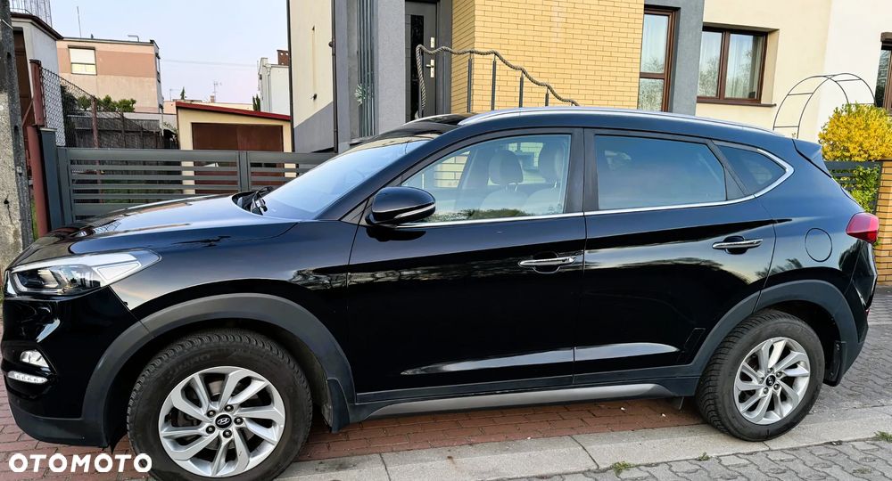 Hyundai Tucson 1.6 GDI BlueDrive Comfort 2WD - 4