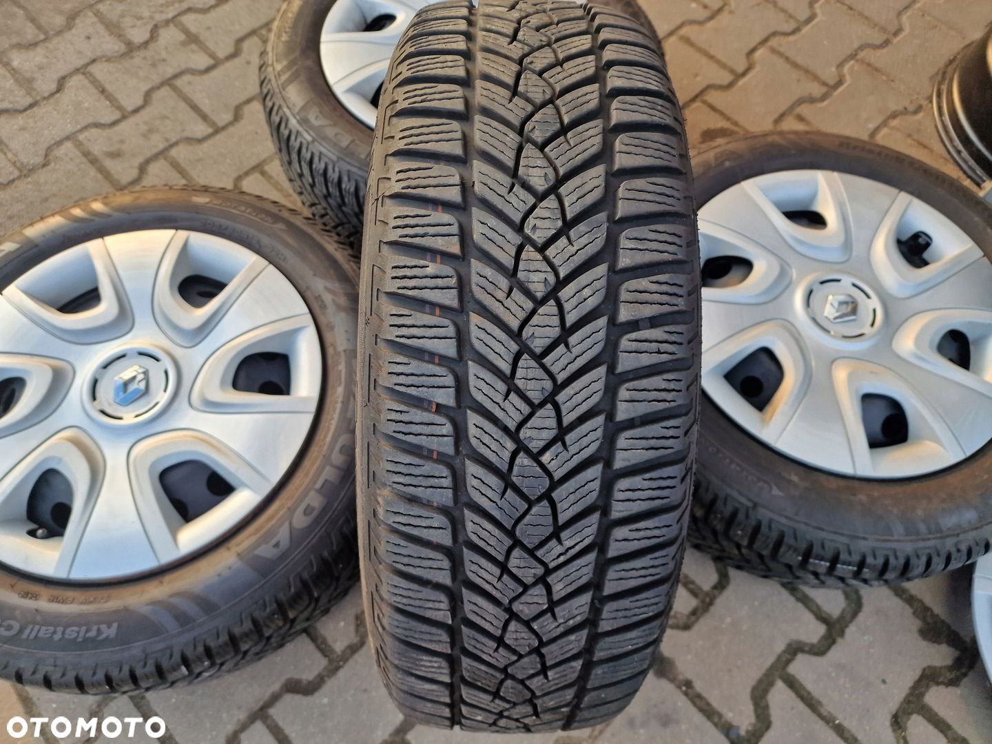 KOŁA FELGI OPONY RENAULT CAPTUR 16 4X100 ET40 ORYGINALNE 205/60R16 ZIMA - 9