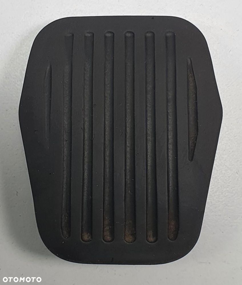 GUMA NAKŁADKA NA PEDAŁ FORD FOCUS C-MAX MK1 - 1