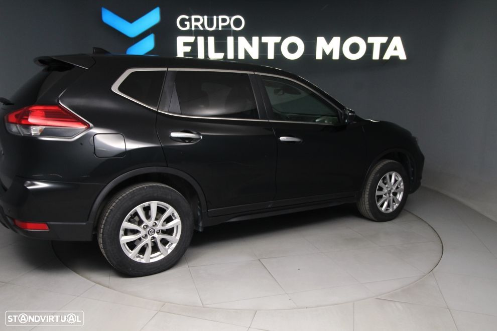 Nissan X-Trail 1.3 DIG-T N-Connecta DCT - 2