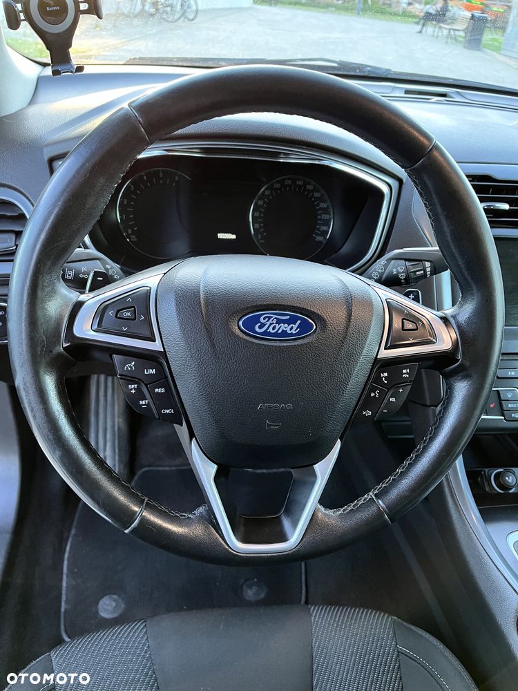 Ford Mondeo 2.0 TDCi Titanium PowerShift - 21