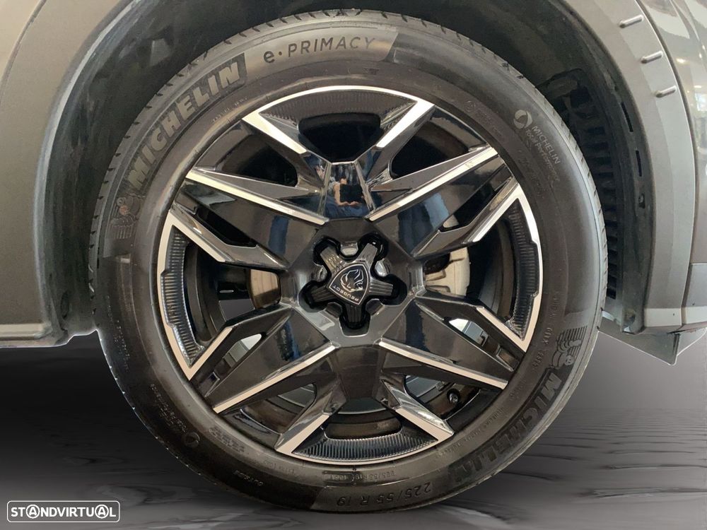 Peugeot 3008 1.2 Hybrid Allure e-DCS6 - 21