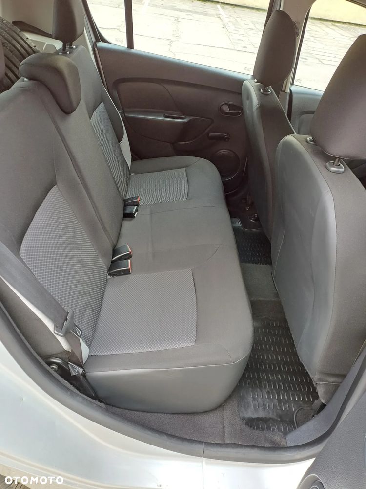 Dacia Sandero 1.2 16V Ambiance - 13