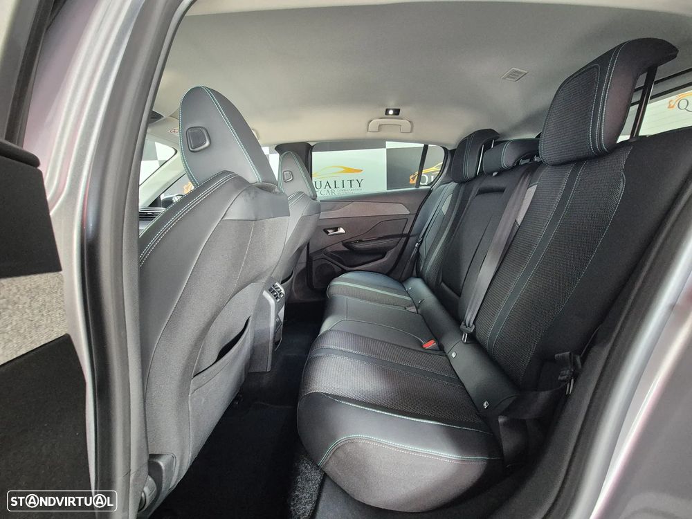 Peugeot 308 CC - 11