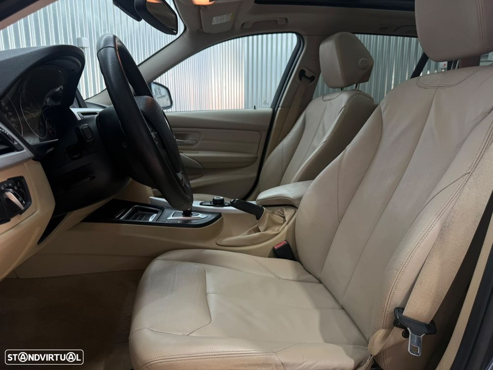 BMW 320 d Auto Line Luxury - 14
