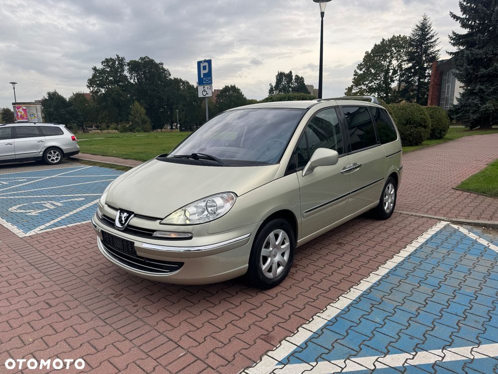 Peugeot 807