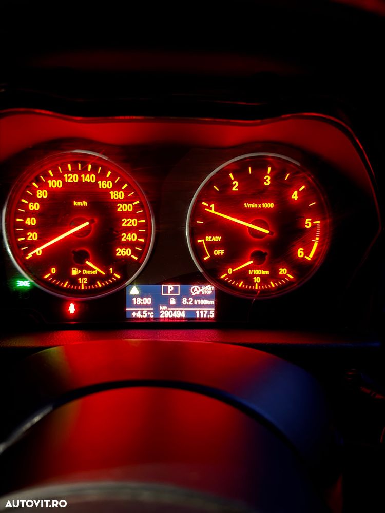 BMW Seria 2 220d Sport-Aut. M Sport - 32