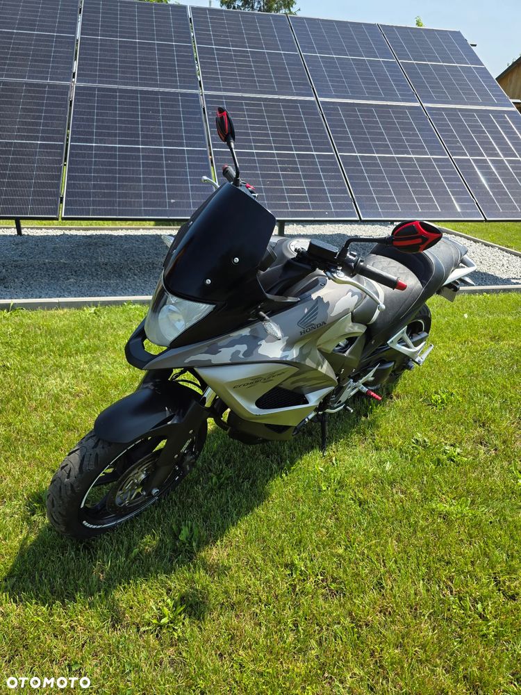 Honda VFR - 6