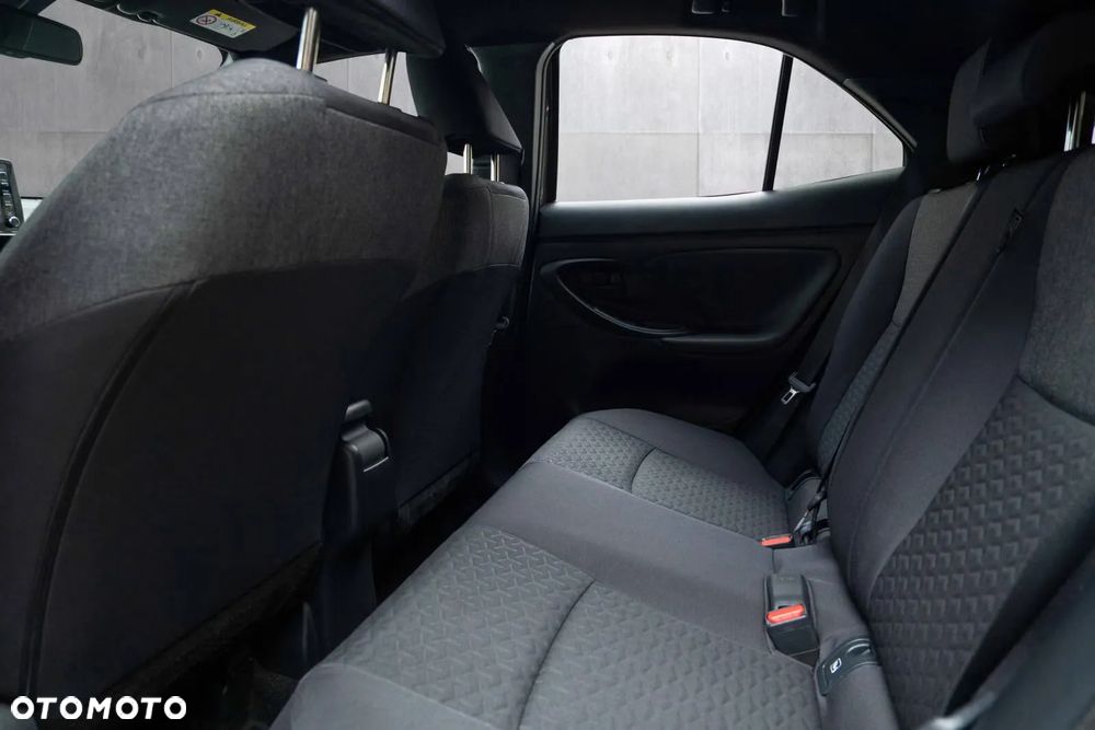 Toyota Yaris Cross - 18