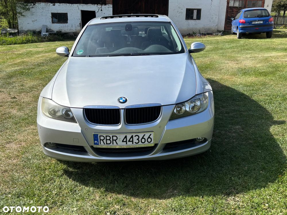 BMW Seria 3 - 1