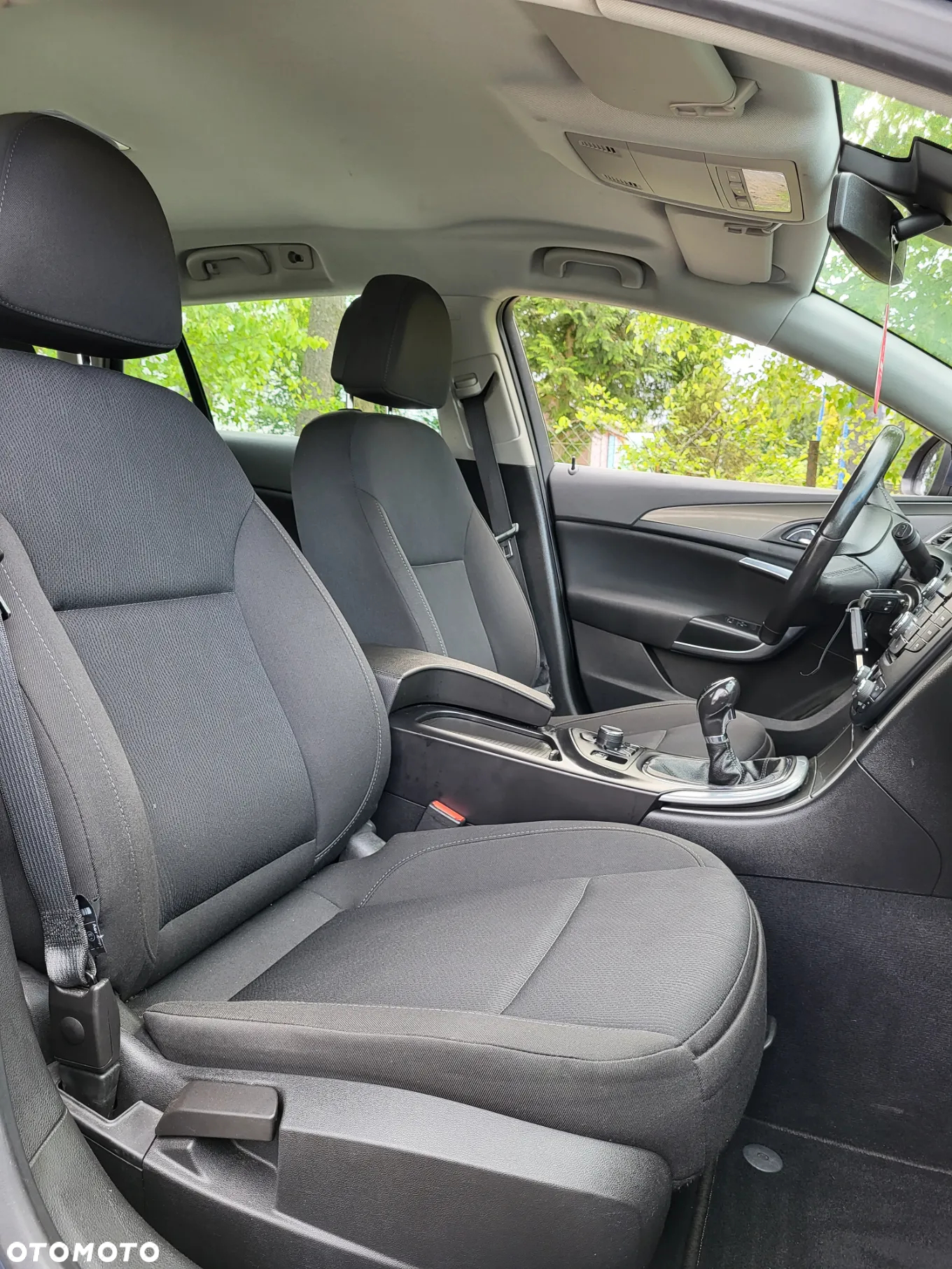 Opel Insignia 1.6 Turbo Sports Tourer Cosmo - 23