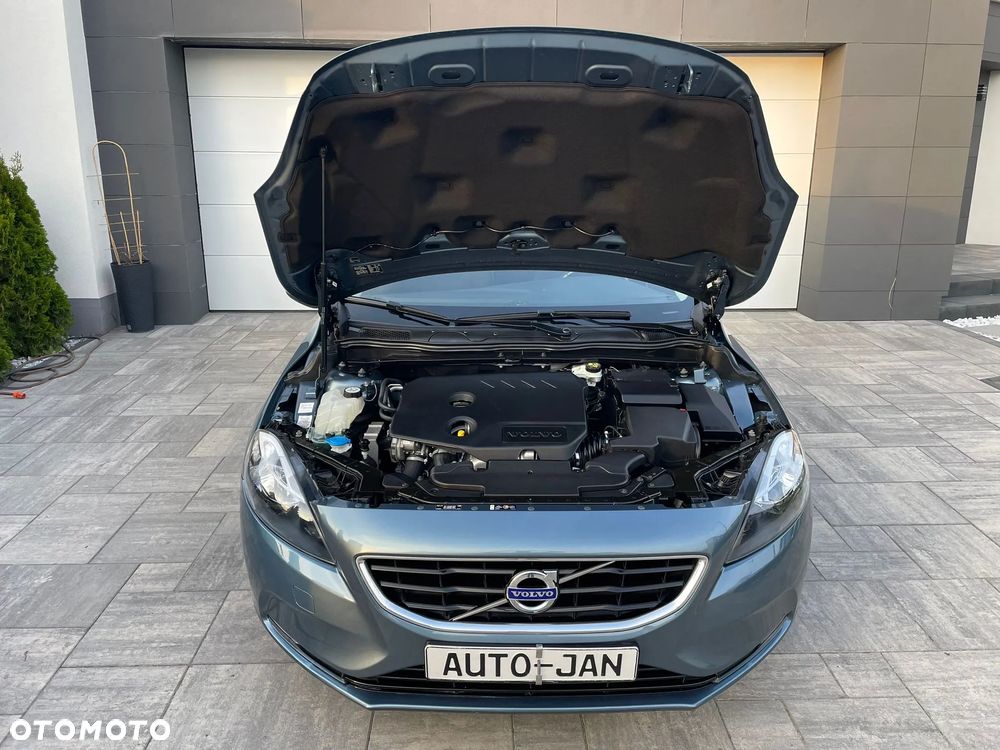 Volvo V40 D2 Summum - 10