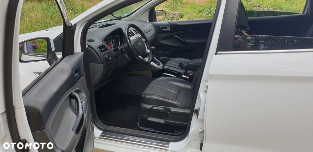 Ford Kuga 2.0 TDCi 4x4 Individual - 12