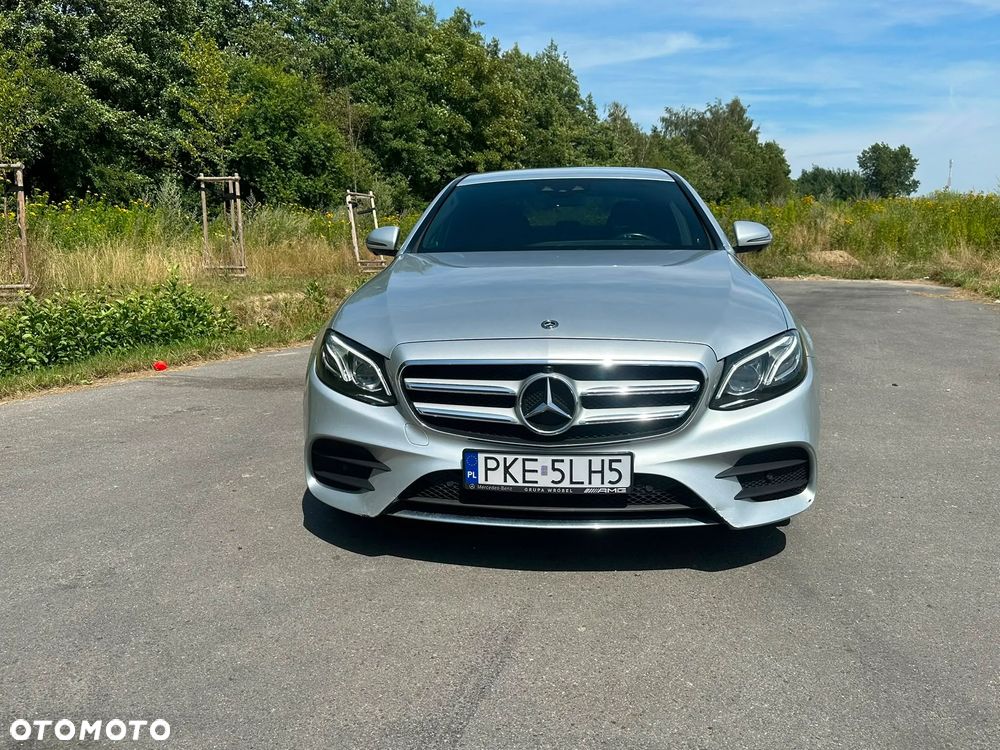 Mercedes-Benz Klasa E - 2