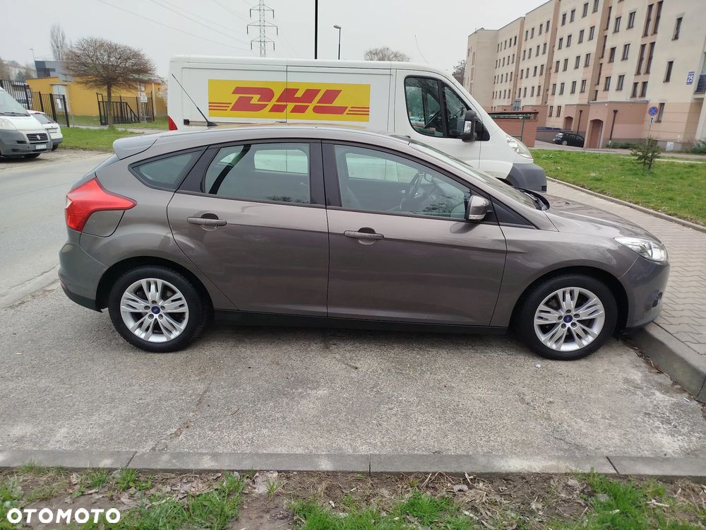 Ford Focus - 18
