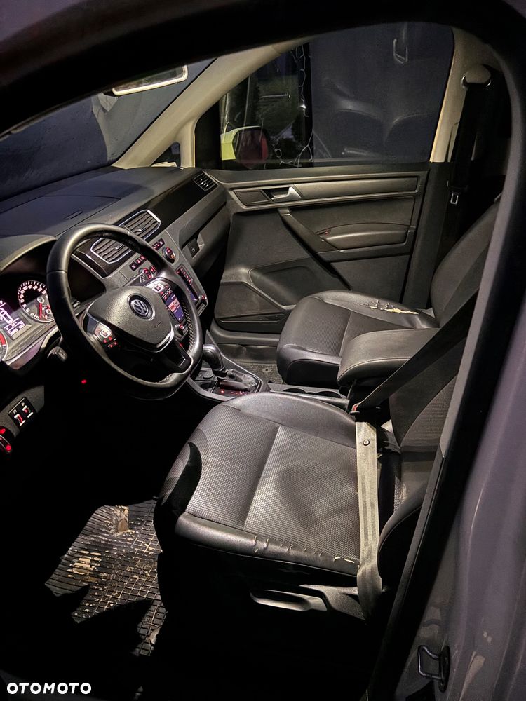 Volkswagen Caddy Maxi 2.0 TDI Highline DSG - 8