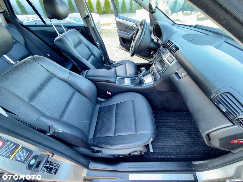 Mercedes-Benz Klasa C 220 T CDI Avantgarde - 9