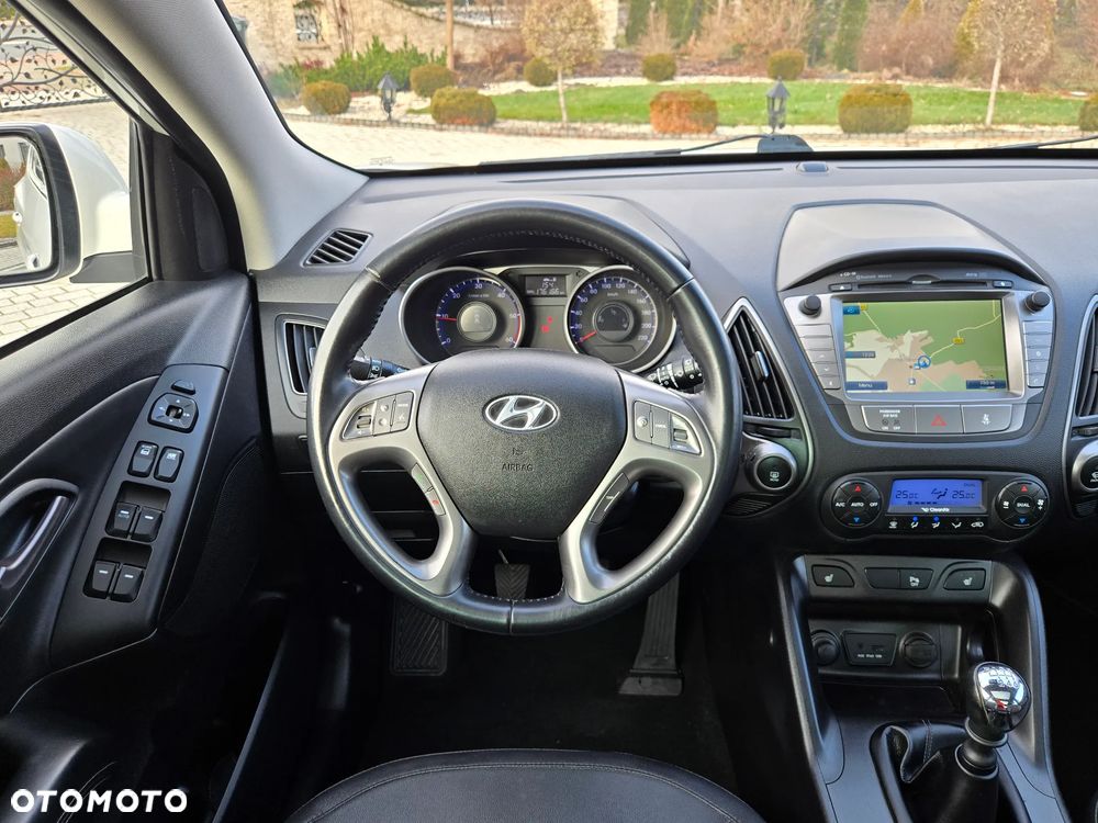 Hyundai ix35 1.7 CRDi 2WD blue Style - 15