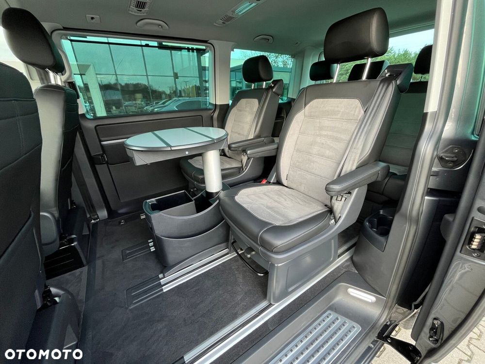 Volkswagen Multivan - 14