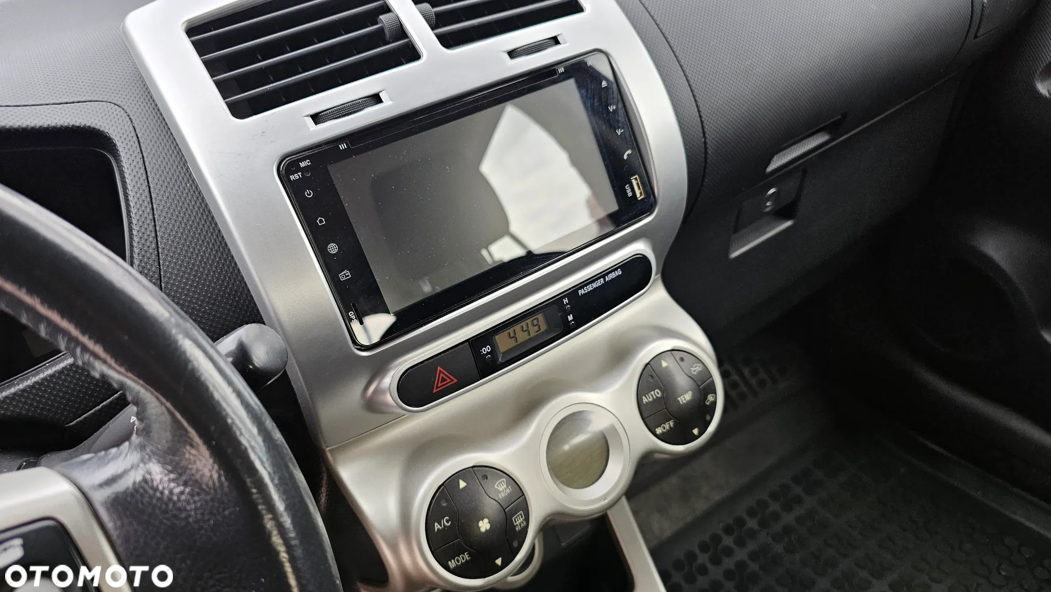 Toyota Urban Cruiser 1.33 Sol EU5 - 20