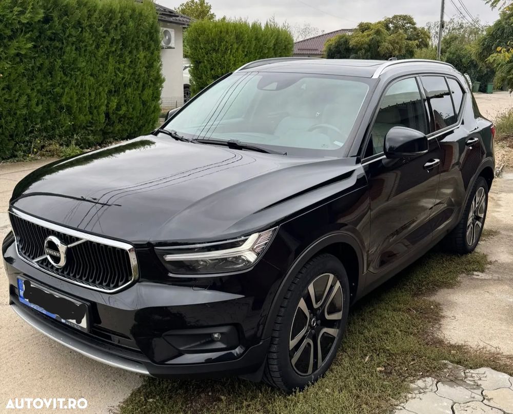 Volvo XC 40 D3 AWD Momentum Pro - 1