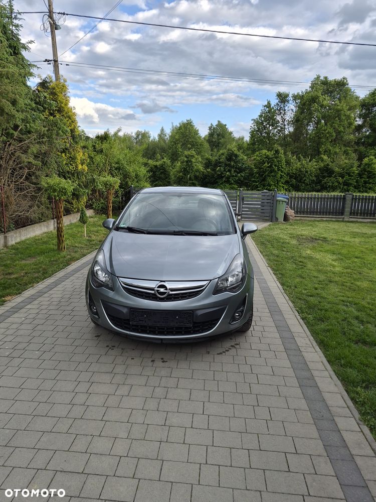 Opel Corsa - 1