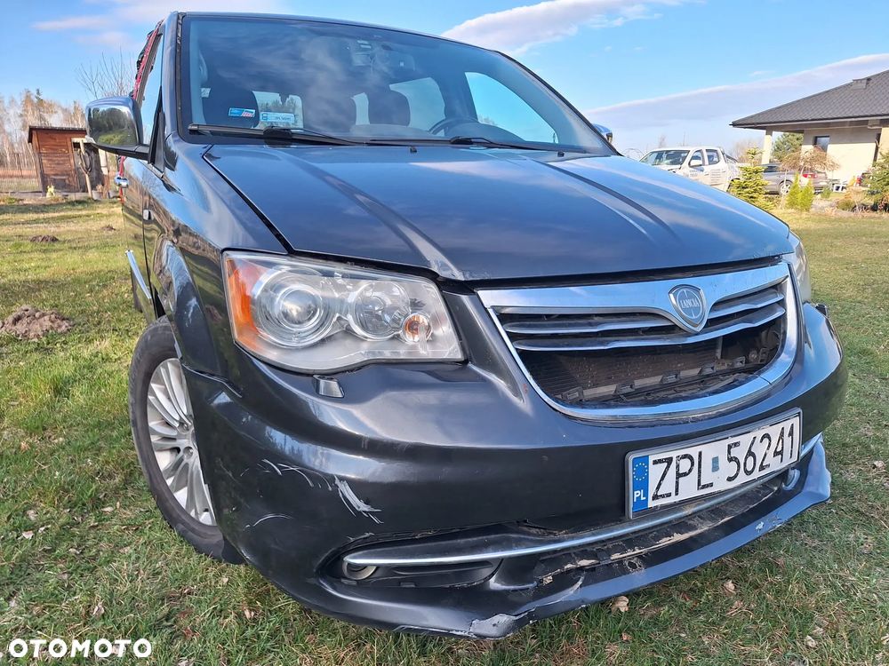 Lancia Voyager 2.8CRD Silver - 5