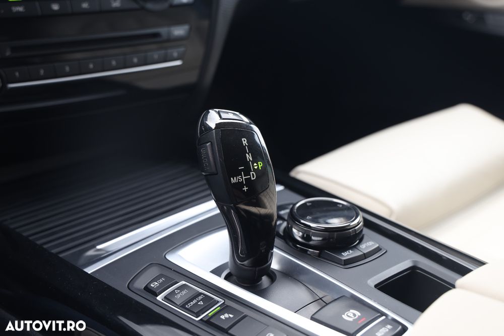 BMW X5 xDrive40d Sport-Aut. - 30