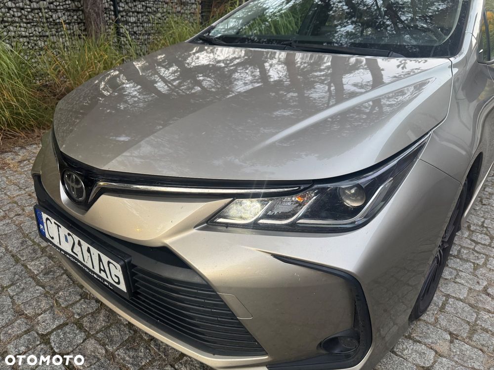 Toyota Corolla 1.5 Comfort - 9