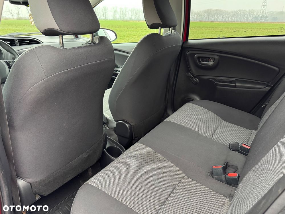 Toyota Yaris 1.5 VVT-i Y20 Club - 23