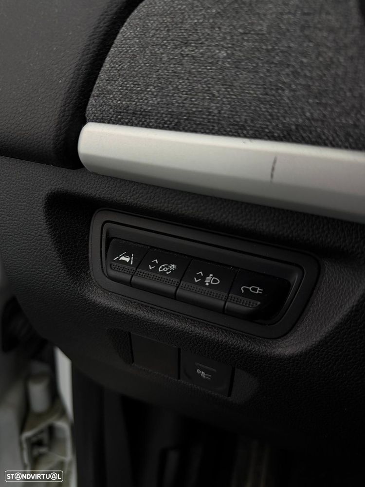 Renault Zoe (c/ Bateria) Limited 50 - 18