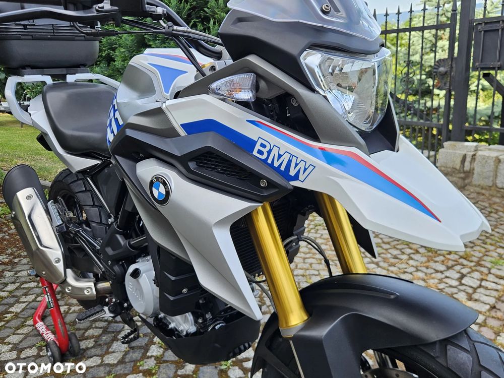 BMW G - 22