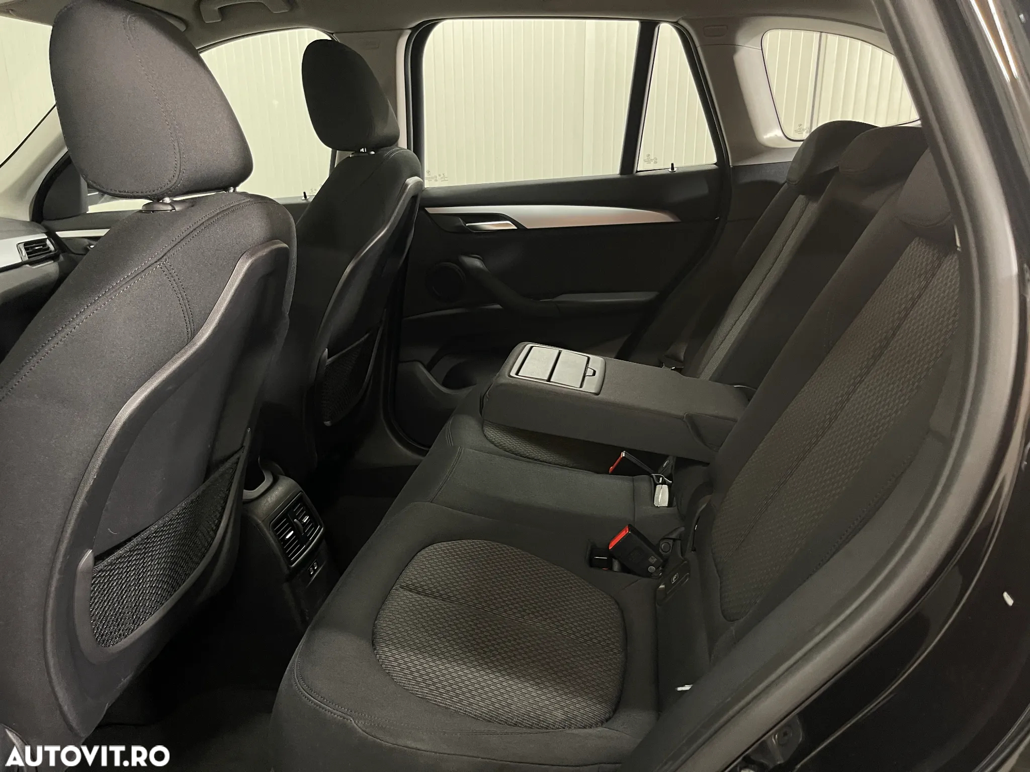 BMW X1 xDrive25e AT PHEV - 11