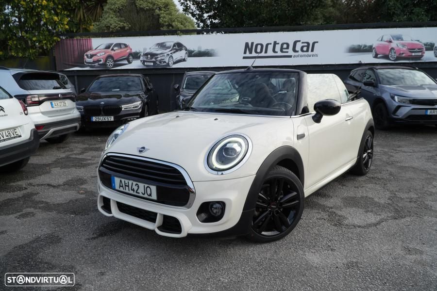 MINI Cabrio Cooper Premium Plus JCW Auto - 10