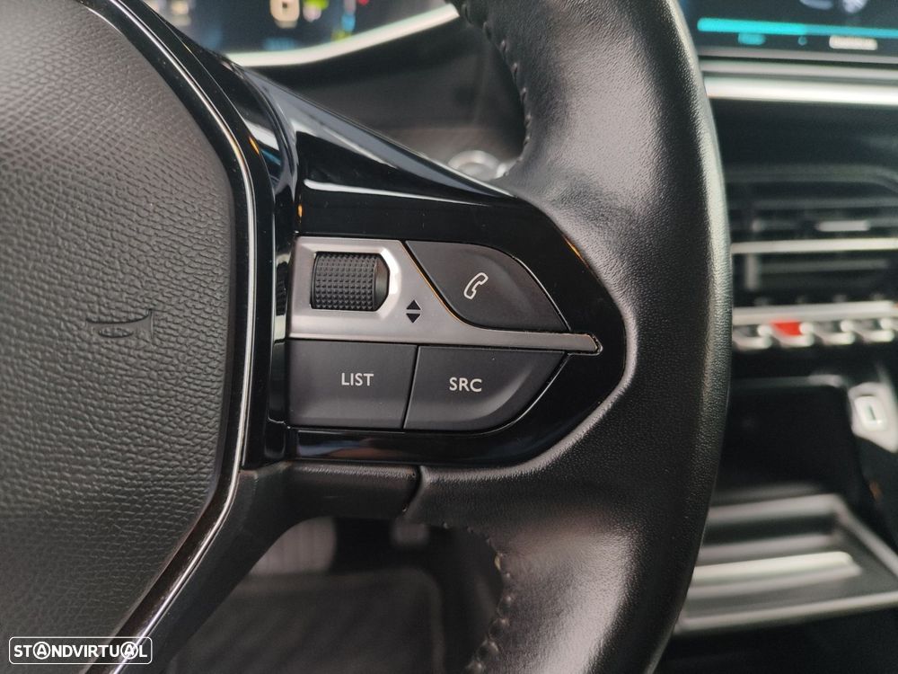 Peugeot e-208 50 kWh Allure - 37