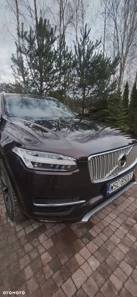 Volvo XC 90 - 1