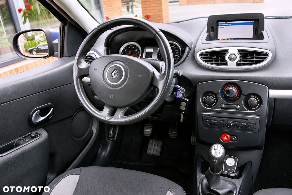 Renault Clio - 3