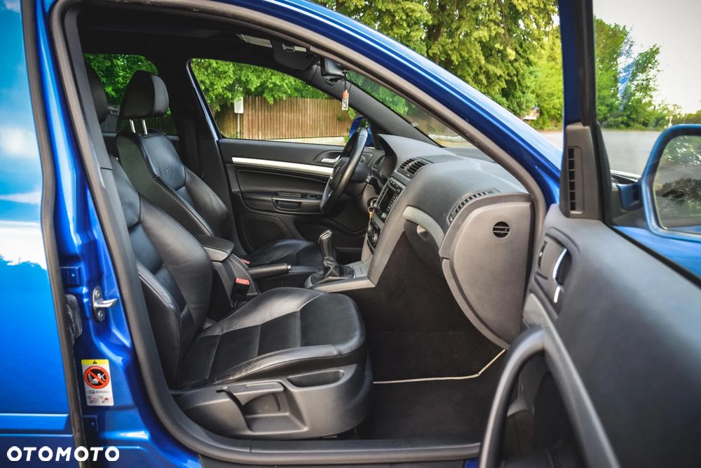 Skoda Octavia 2.0 TSI RS - 10