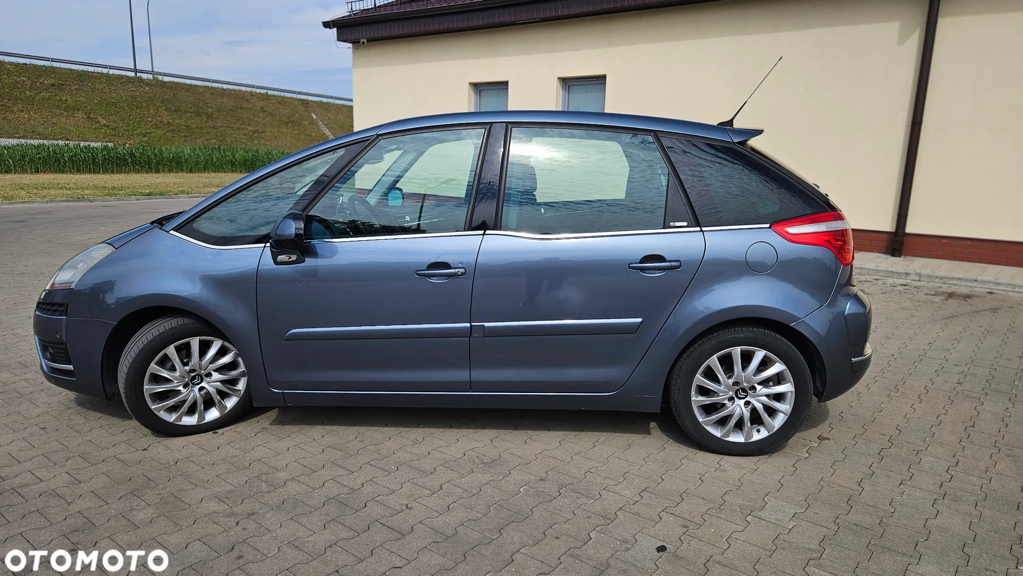 Citroën C4 Picasso 2.0 HDi FAP EGS6 Exclusive - 9