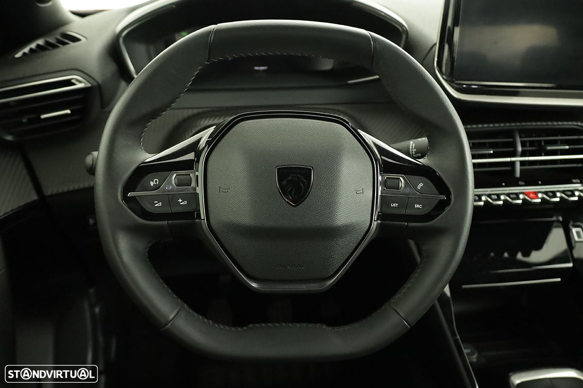 Peugeot 2008 1.2 PureTech Allure - 14
