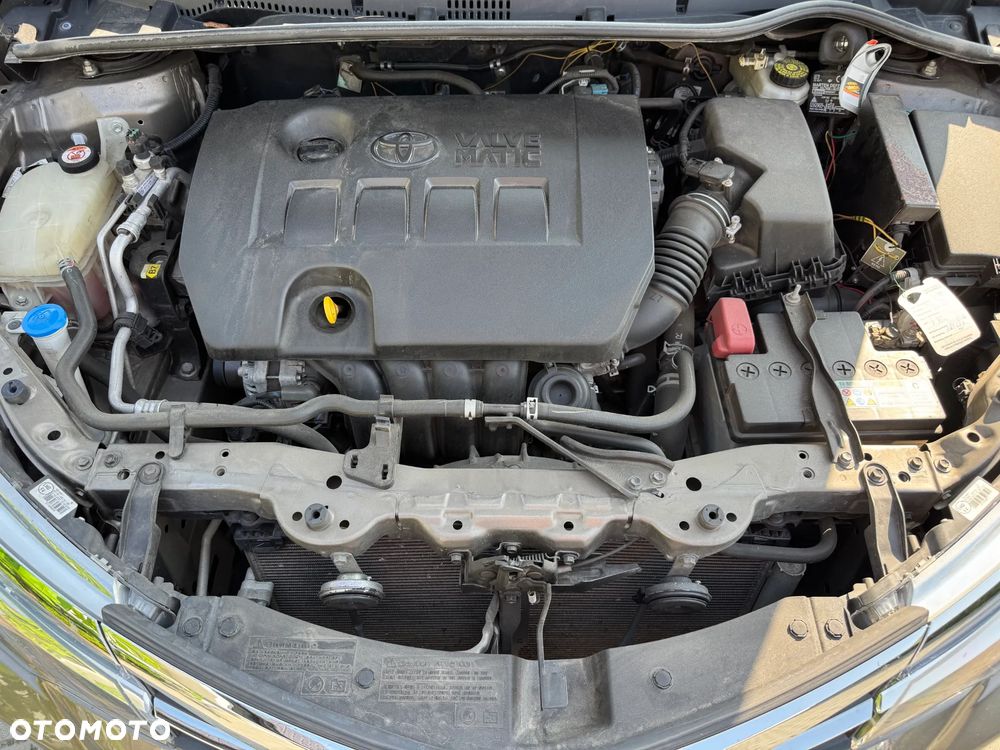 Toyota Corolla 1.6 Comfort MS - 13